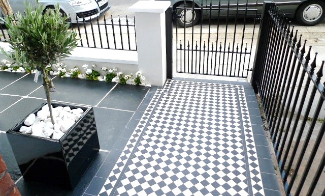 anewgarden-victorian-black-and-white-tile-northcote-road.JPG