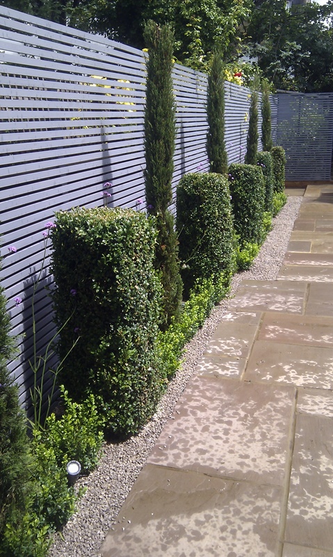 formal-topiary-garden-london.jpg
