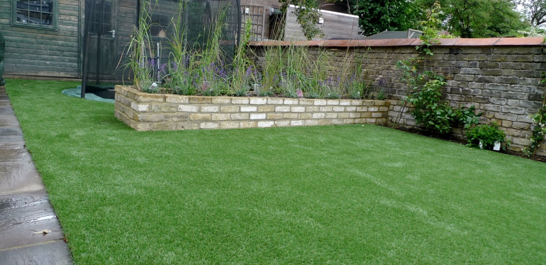 Hardwood Decking Artificial Easy Grass Lawn Sunken Trampoline Clapham London (5)