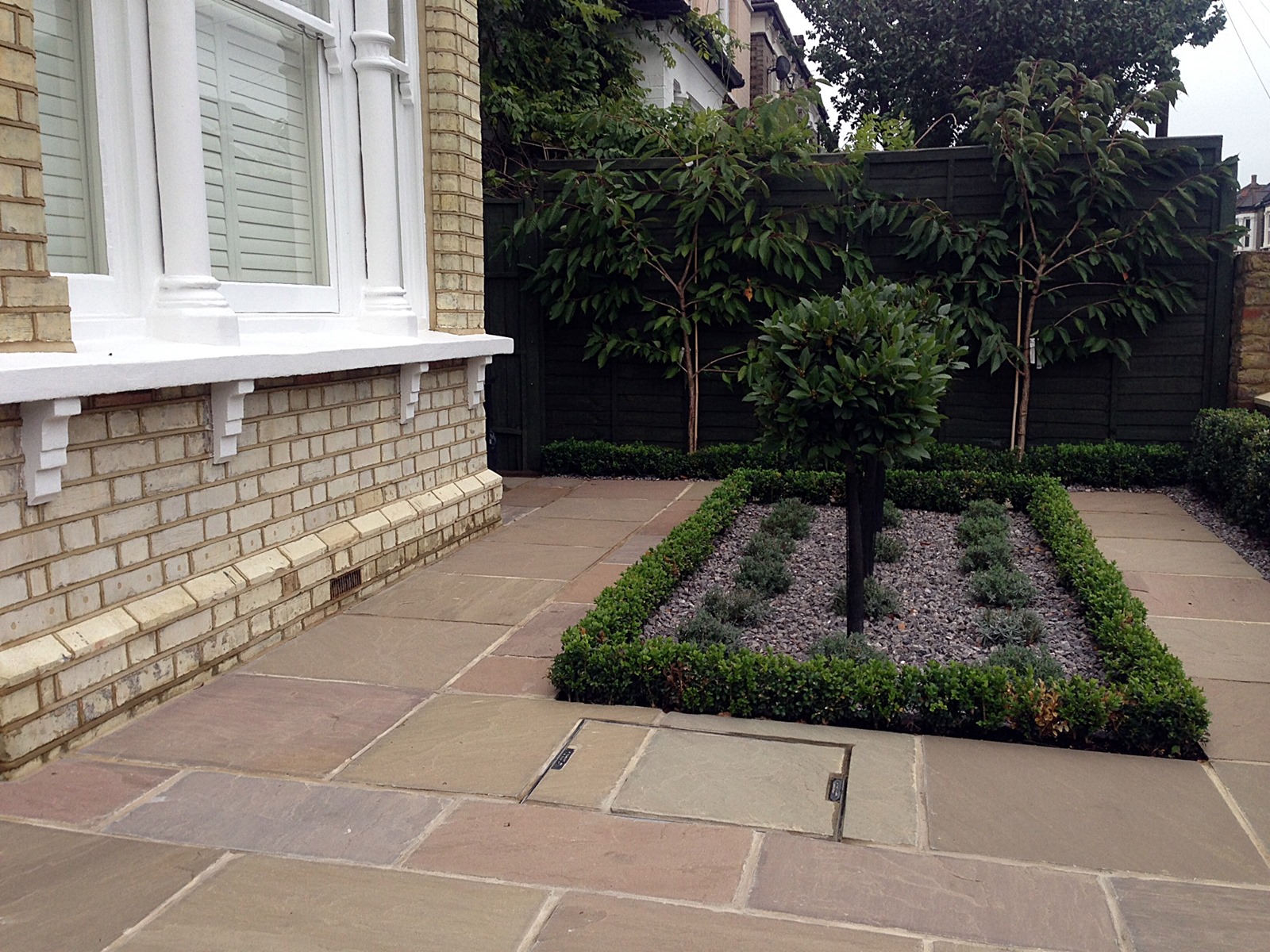 balham classical victorian front garden mosaic tile path london (3)
