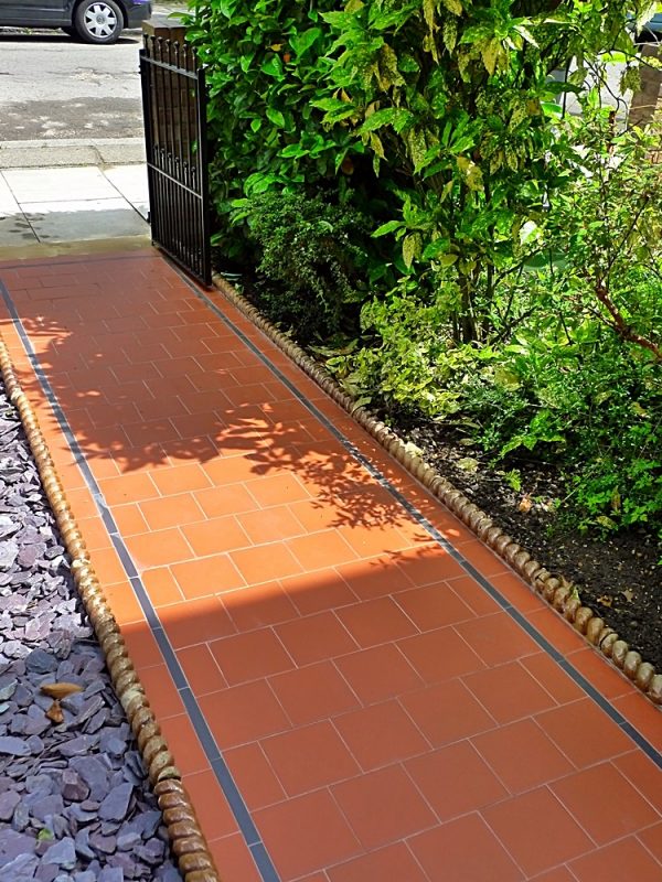 Victorian Quarry Tile Path with Slate Chippings and Rope Top Tile London Idea London Garden Blog